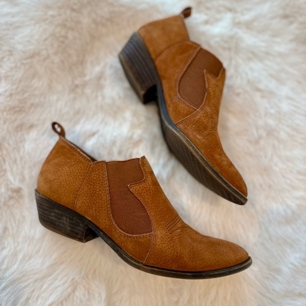 Lucky Brand Joelle Western Suede Ankle Booties